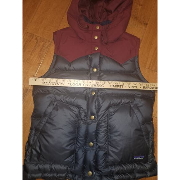 Patagonia Women's Bivy Hooded Vest Smolder Blue Navy/Maroon 27747 Sz Medium EUC - Picture 12 of 13